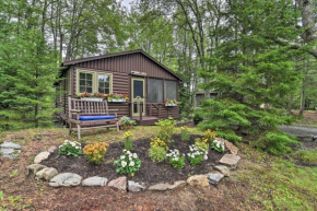 Evolve Sprucewold Boothbay Harbor Home with Deck
